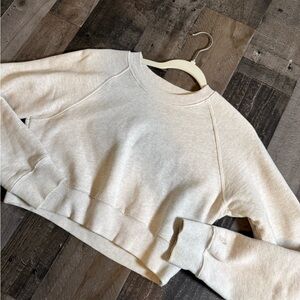 TNA Aritzia Cozy Fleece Perfect Crewneck Sweatshirt Minimalist Athleisure Lounge